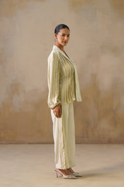 The auralia set