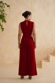 The Scarlet Set